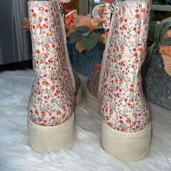 Schutz Mckenzie Leather Boot - Picture 8 of 14